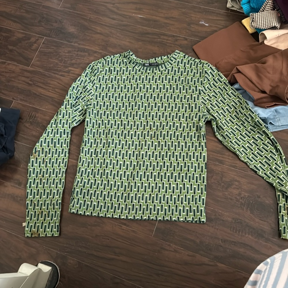 Long sleeve